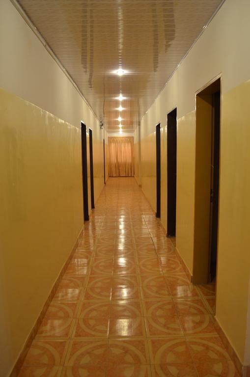 Ouaga Beach Hotel Ouagadougou Dış mekan fotoğraf