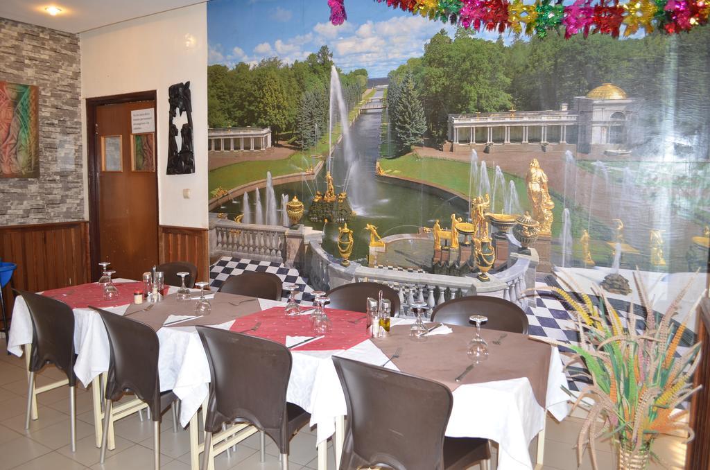 Ouaga Beach Hotel Ouagadougou Dış mekan fotoğraf